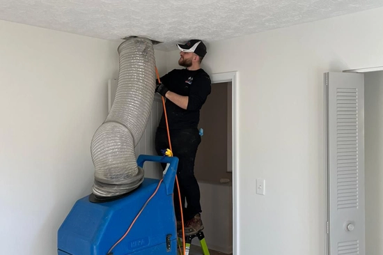 MMI expert doing Air Duct Cleaning in Peachtree City on client house